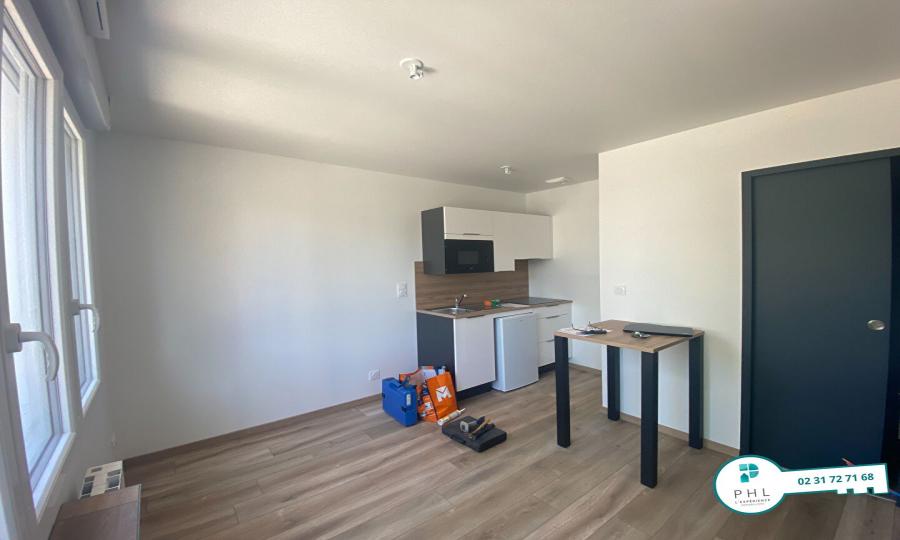 CAEN RIVE DROITE STUDIO AVEC PLACE DE PARKING PRIVATIVE