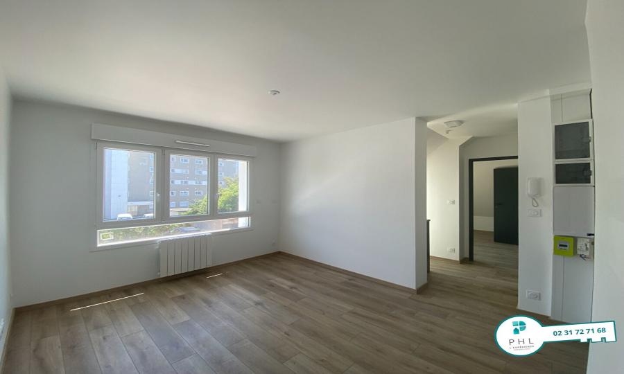 CAEN RIVE DROITE APPARTEMENT 2 PIECES AVEC PLACE DE PARKING PRIVATIVE