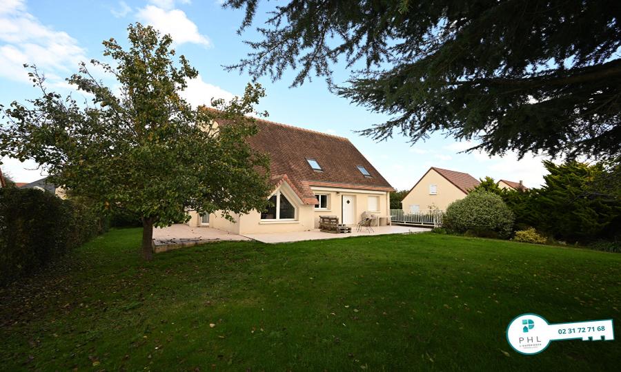 MAISON 7 PIECES DE 145 M² HABITABLE AVEC SOUS-SOL COMPLET SUR UN TERRAIN CLOS ET ARBORÉ DE 792 M²