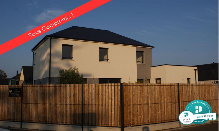 MAISON RT2012 6 PIECES DE 127 M² HABITABLE AVEC GARAGE SUR UN TERRAIN CLOS ET ARBORE DE 445 M²