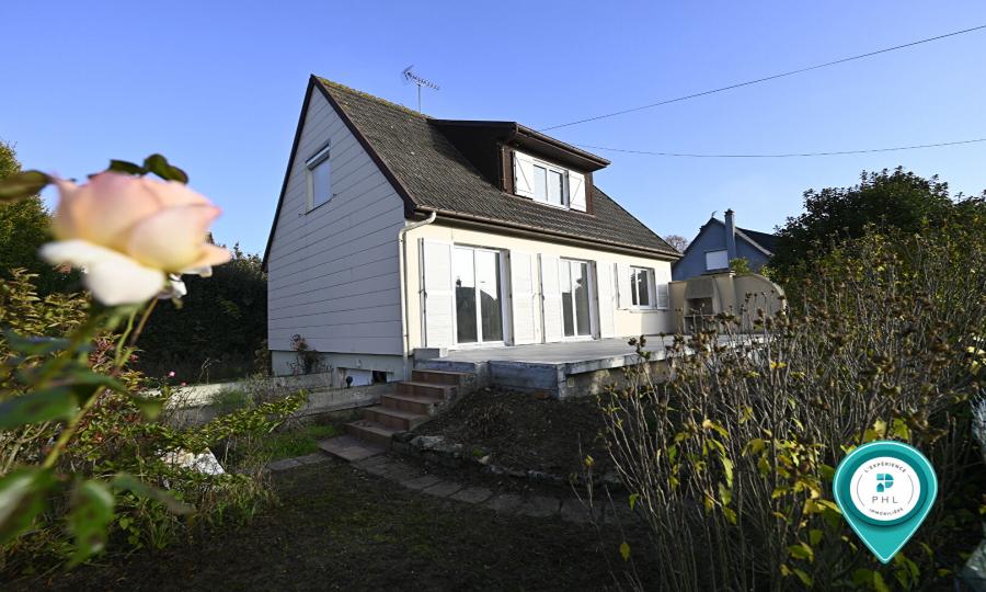 MAISON 5 PICES A CAEN SUR SOUS-SOL COMPLET