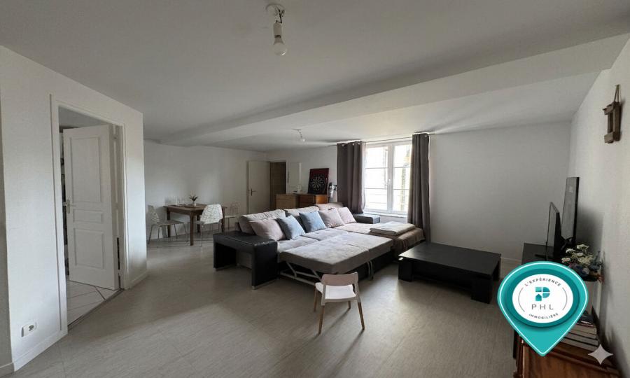 A BAYEUX APPARTEMENT 3 PIECES 83 M² HABITABLES