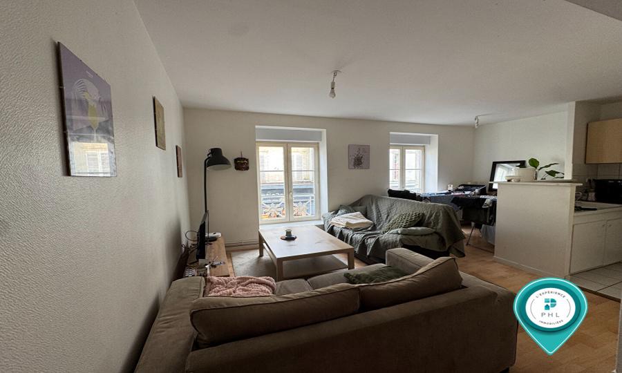 A BAYEUX APPARTEMENT 4 PIECES DE 73 M2