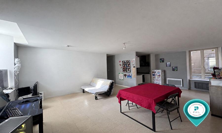 A BAYEUX APPARTEMENT 3 PIECES 75 M² HABITABLES VENDU LOUÉ
