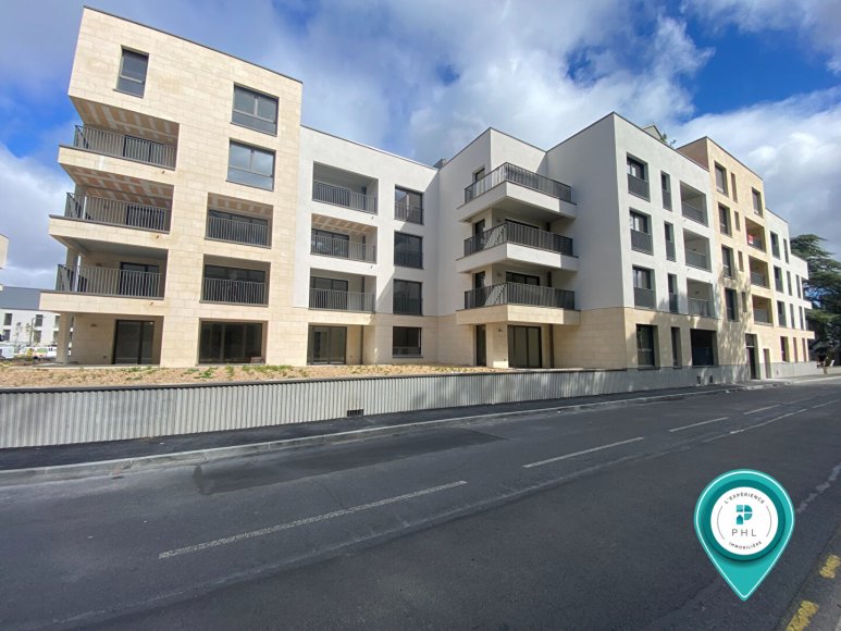 Caen, Quartier Hastings | Appartement 3 pièces de 60m² avec balcon, cave et parking privatif - PHL Immobilier