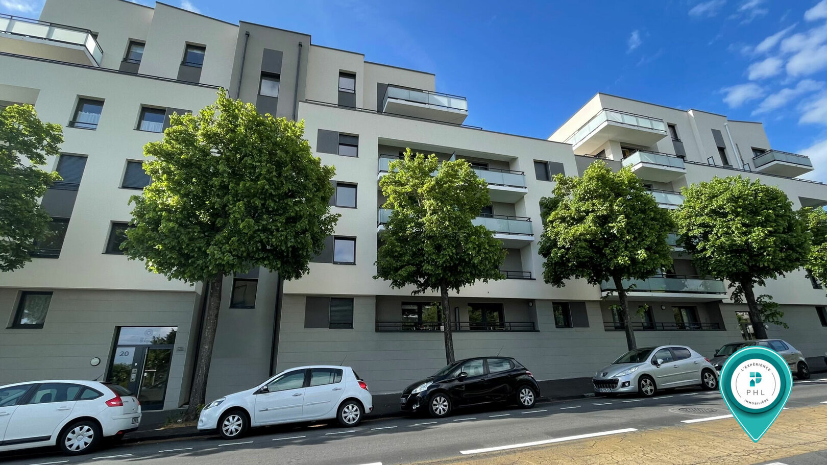 Caen, « Les Hauts de Saint Paul » | Appartement récent de 42 m²  avec balcon et parking privatif - PHL Immobilier