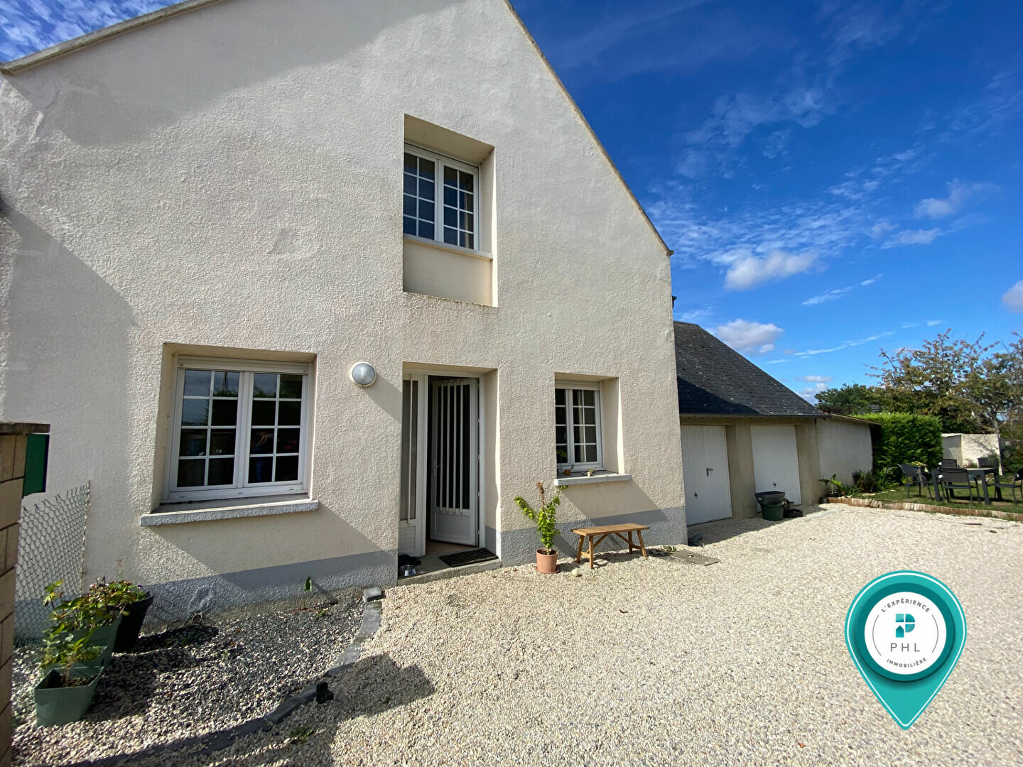 Baron-sur-Odon | Maison de  115 m² avec double-garage sur un terrain clos et arboré de 329 m² - PHL Immobilier